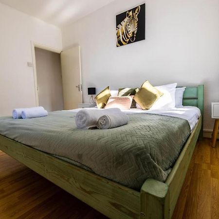 Apartament Pristine 3 Beds Hackney E9 Londyn Zewnętrze zdjęcie
