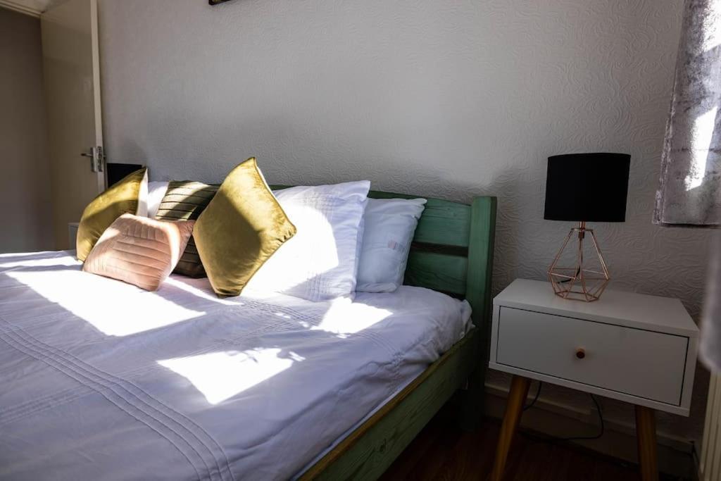 Apartament Pristine 3 Beds Hackney E9 Londyn Zewnętrze zdjęcie