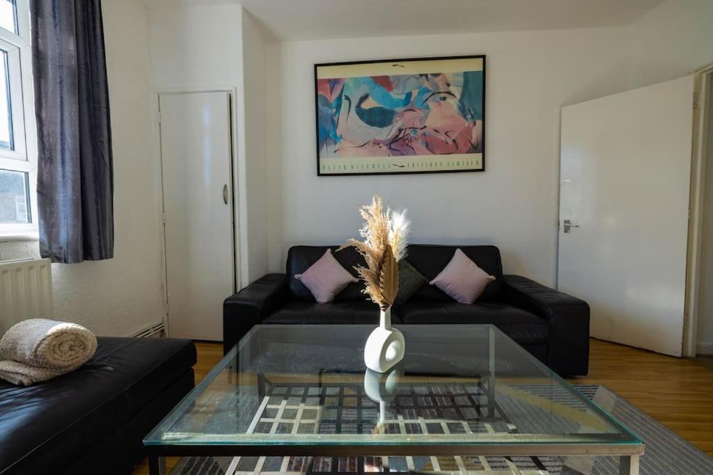 Apartament Pristine 3 Beds Hackney E9 Londyn Zewnętrze zdjęcie